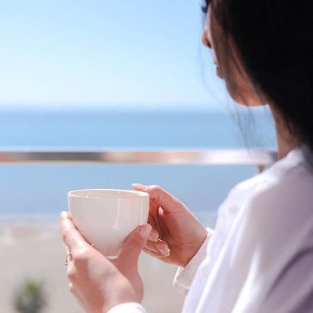 Hotel Frojd - Beach Front Resort Shëngjin 外观 照片