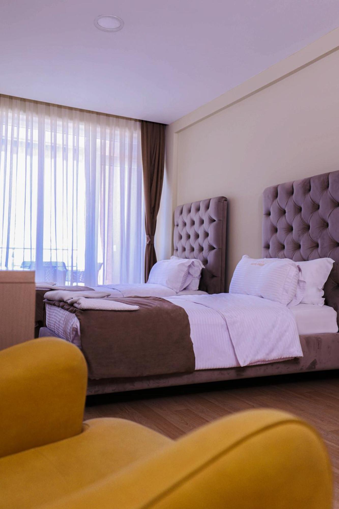 Hotel Frojd - Beach Front Resort Shëngjin 外观 照片